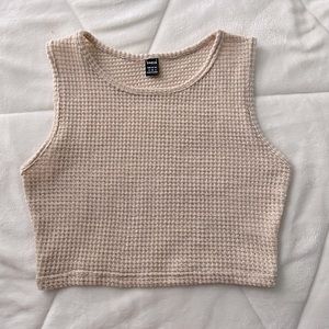 KNITTED CROPPED SHIRT